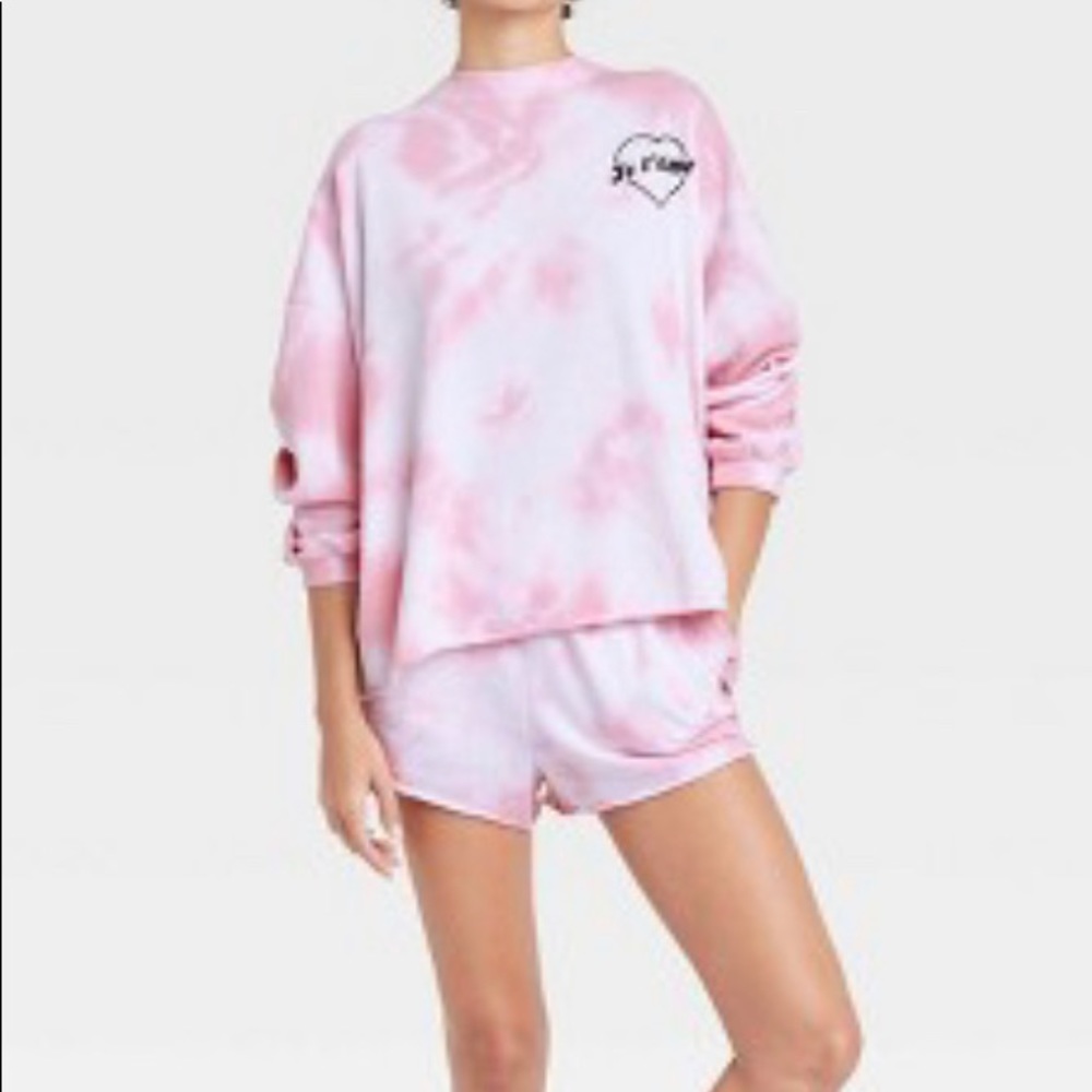 Oversized sweatshirt and matching shirt set